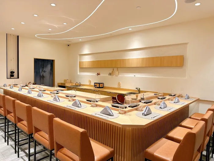 Sushi Akira Picture 1