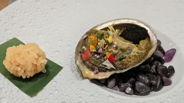 Sushi Akira Picture 6