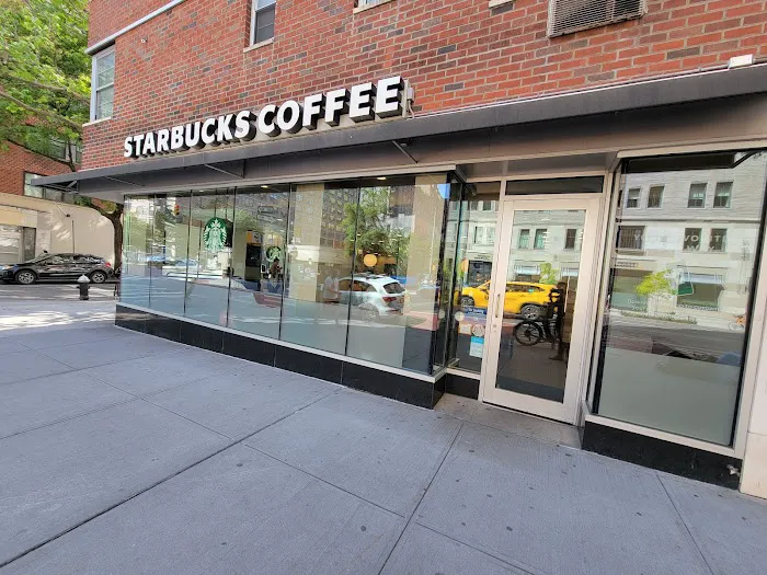 Starbucks Picture 3
