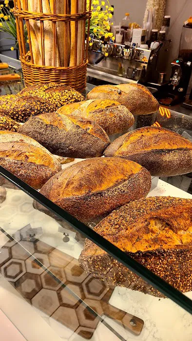 Julien Boulangerie Picture 5