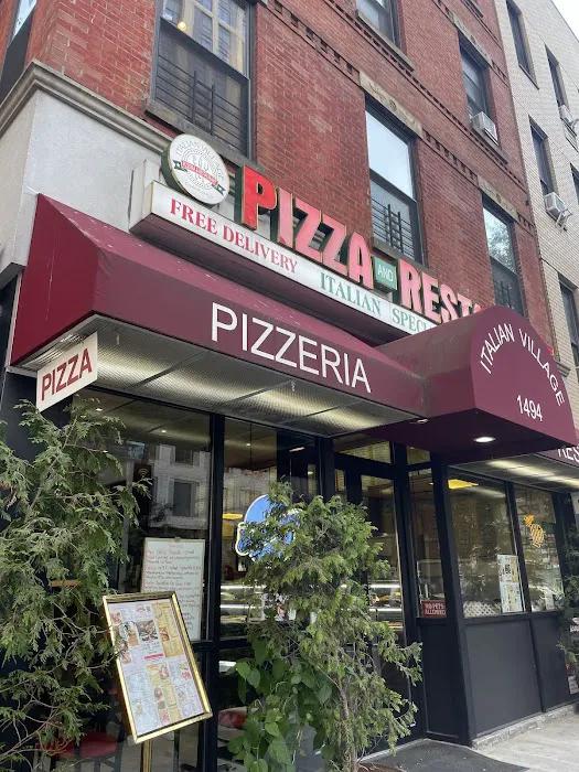 Italian Village Pizza & Restaurant Picture 2
