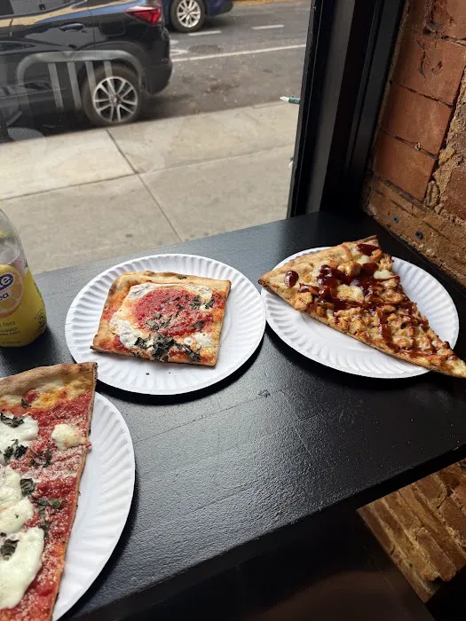Salvo’s Pizza Bar Picture 4