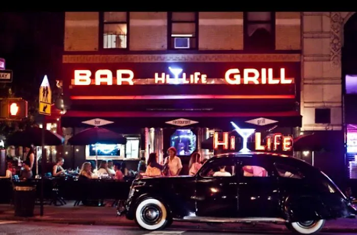 Hi Life Bar & Grill Picture 1