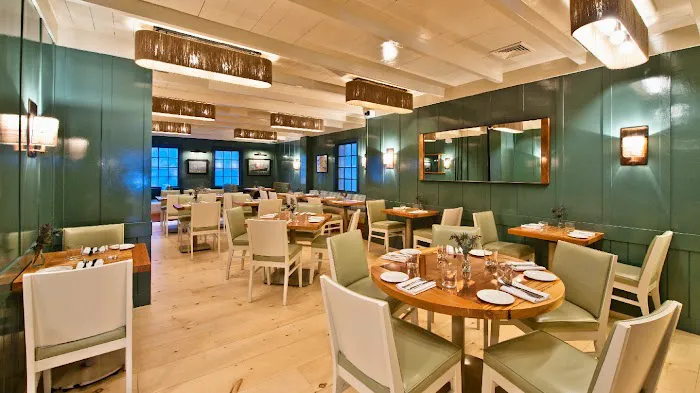 Crave Fishbar Upper West Side | Raw Bar & Seafood restaurant Picture 9