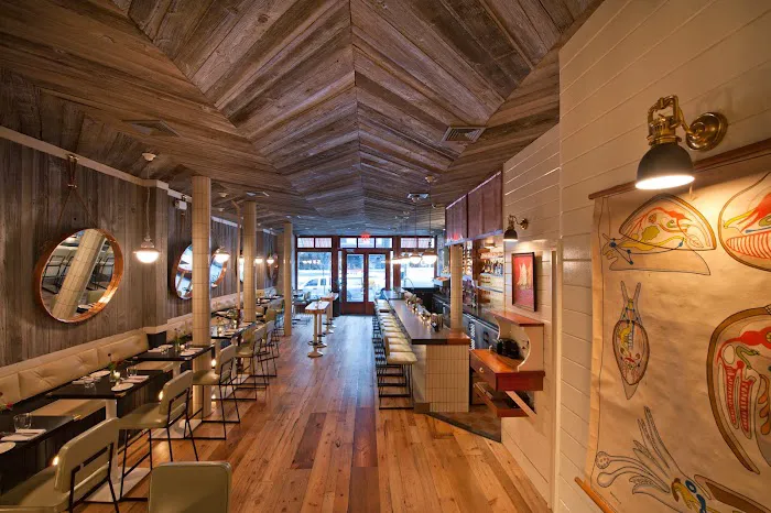 Crave Fishbar Upper West Side | Raw Bar & Seafood restaurant Picture 3
