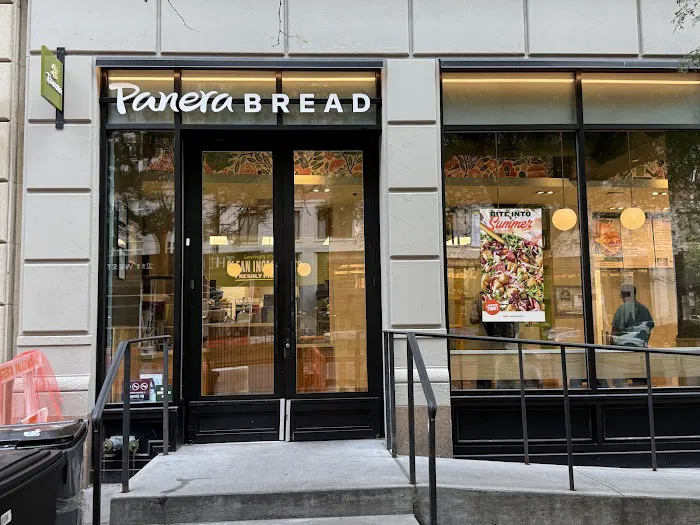 Panera Bread Picture 9