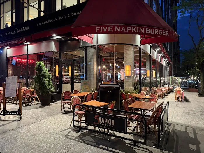 5 Napkin Burger Picture 5
