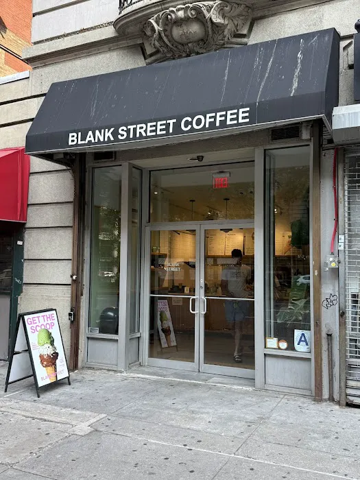 Blank Street Coffee Picture 7