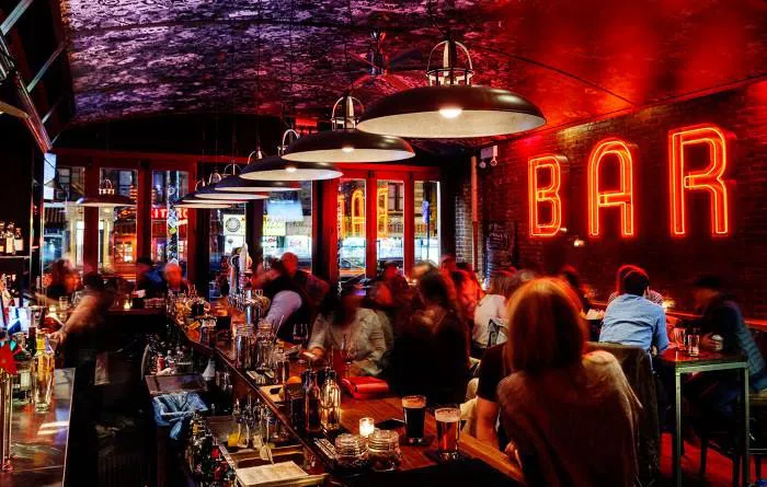 e's BAR Picture 6