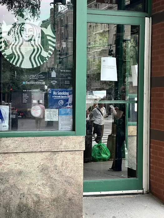 Starbucks Picture 8