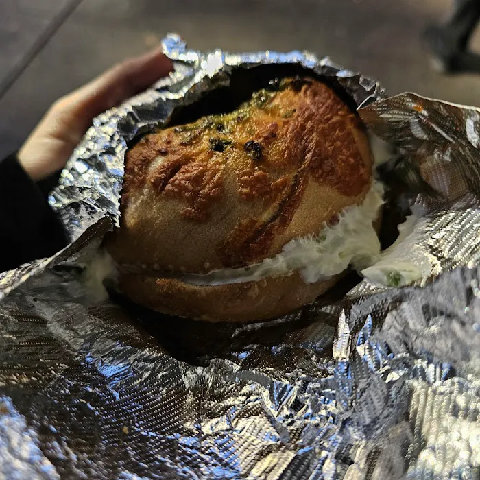 Broad Nosh Bagels Deli & Catering Picture 2