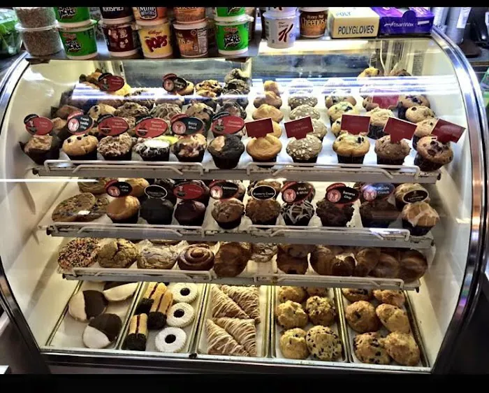 Columbus Cafe Picture 8