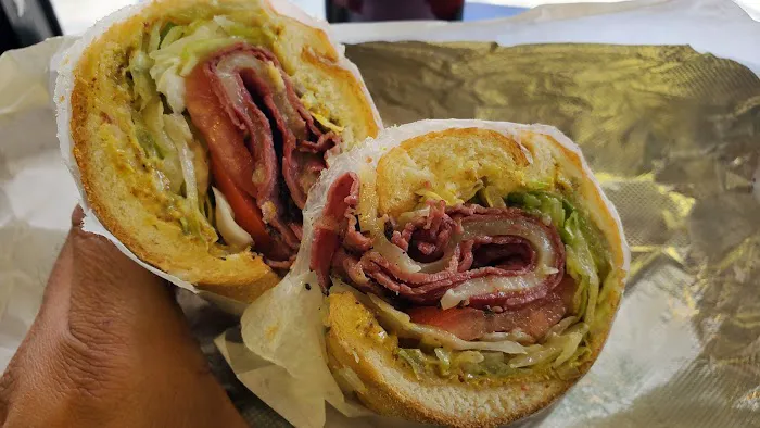 Columbus Cafe Picture 6