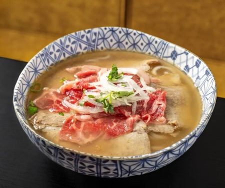Ly Ly Vietnam Cookhouse