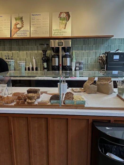 Blank Street Coffee Picture 10
