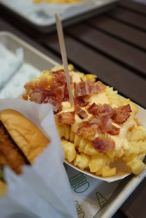 Shake Shack Upper East Side Picture 3