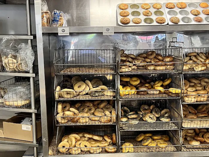 H&H Bagels Picture 9