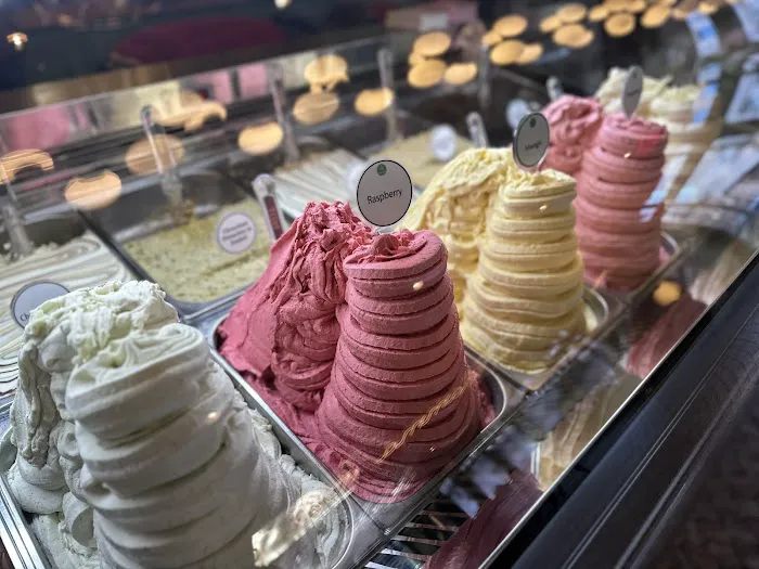 Anita La Mamma del Gelato Picture 10
