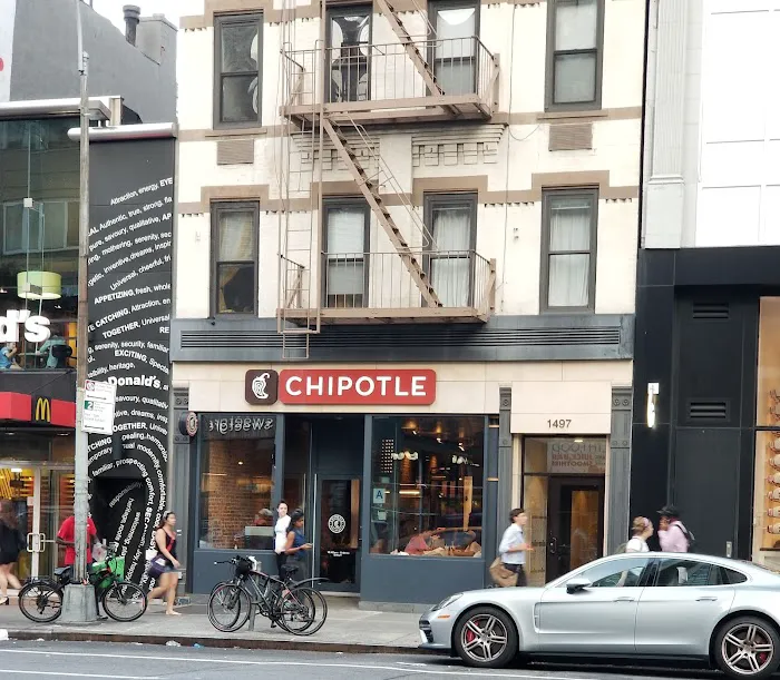 Chipotle Mexican Grill Picture 1