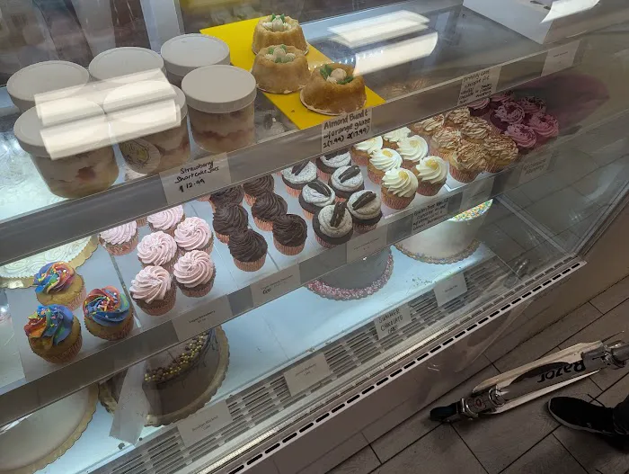 Butterly Bakeshop Picture 4