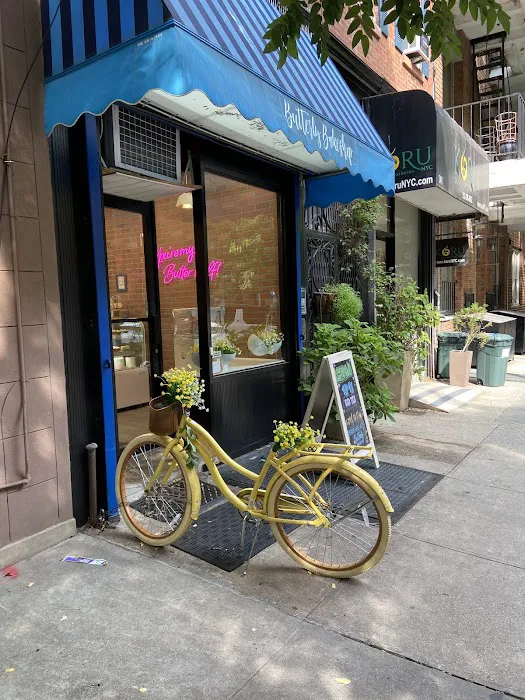Butterly Bakeshop Picture 1