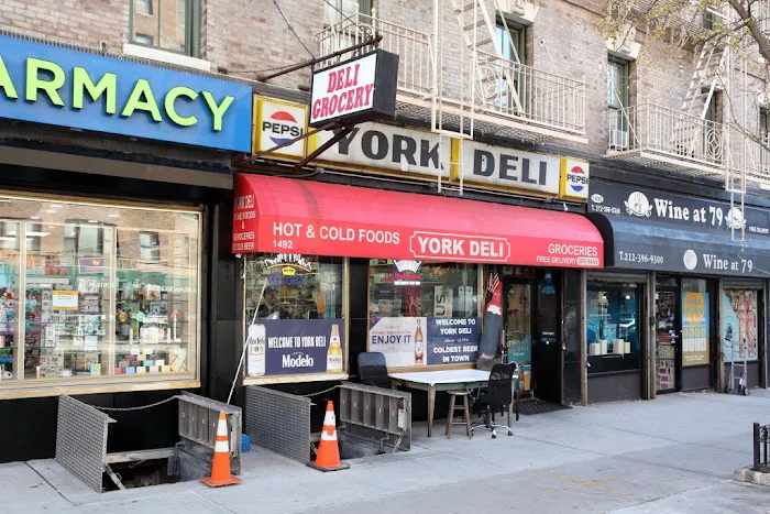 York Deli Picture 6