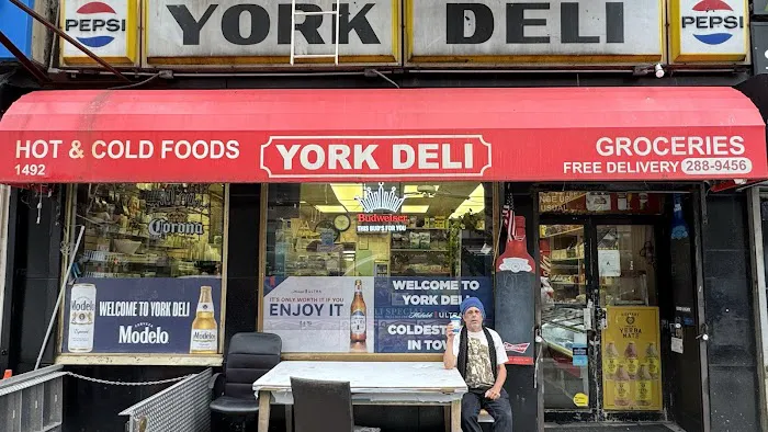 York Deli Picture 10