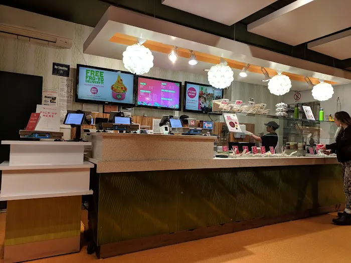 16 Handles Picture 9