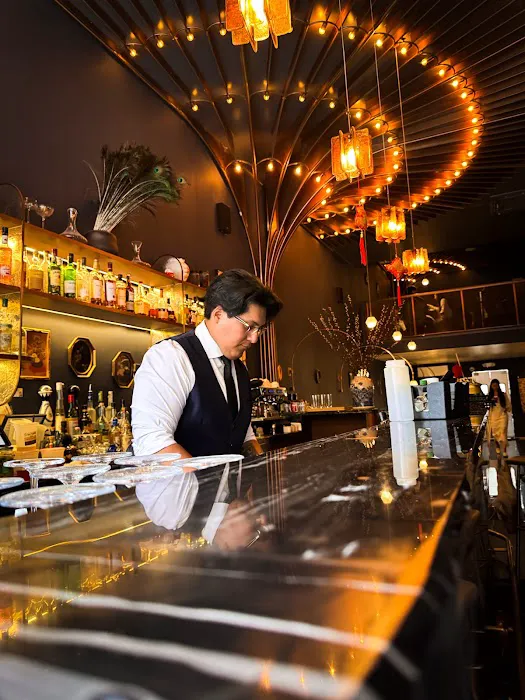 Aves Thai & Asian Fusion restaurant Picture 10
