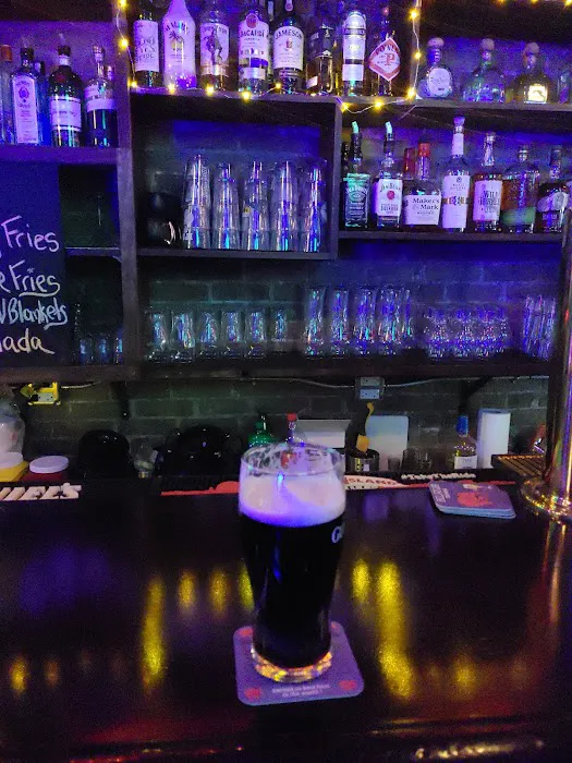 The Upside Bar Picture 3