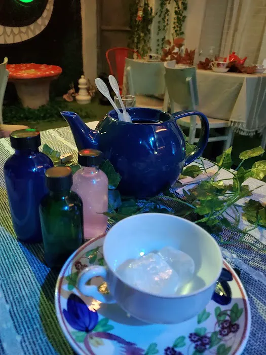 The Alice Cocktail Experience Picture 6
