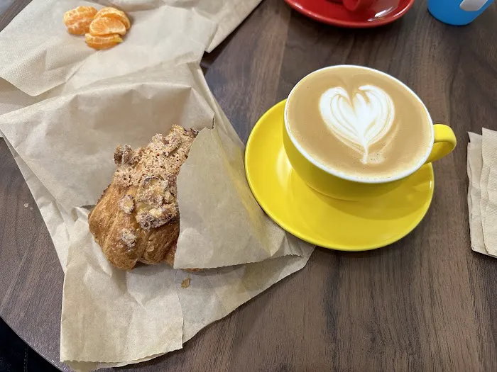 ARTISAN CAFE Picture 10