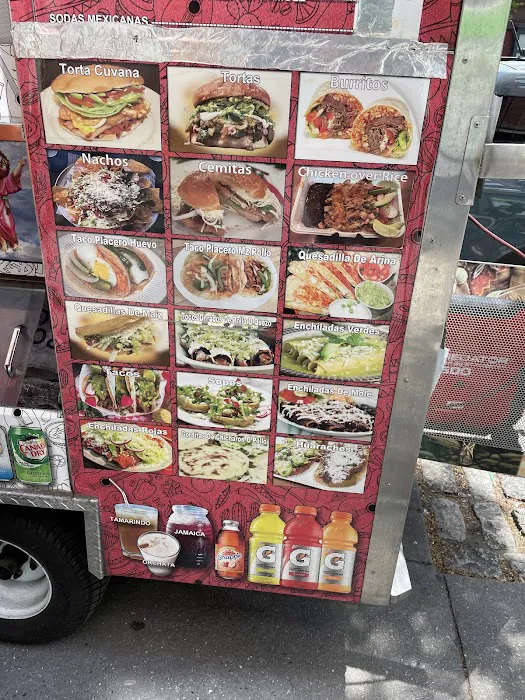 Tacos El Azteca Picture 8