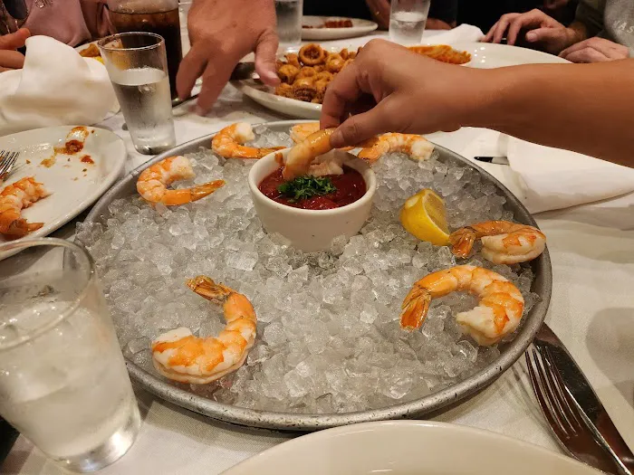 Carmine's - Upper West Side Picture 1