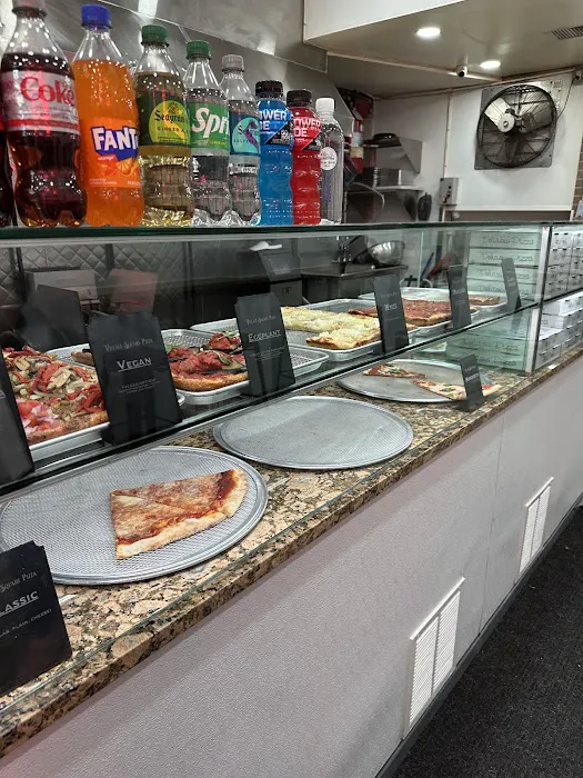 Village Square Pizza - Upper West Side Picture 10