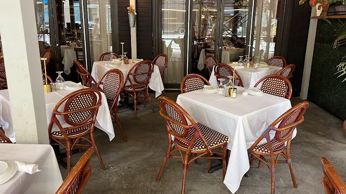 Trattoria iL Gusto Wine Bar Picture 7