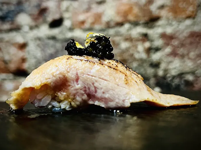 Oyishi Sushi Picture 2