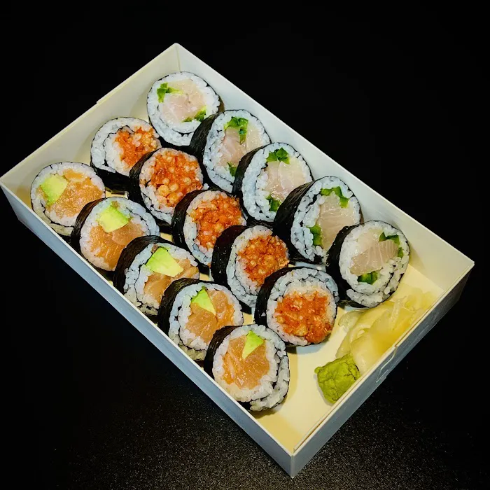 Oyishi Sushi Picture 8
