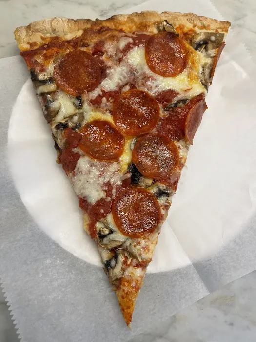 Vinnie's Pizza Picture 5