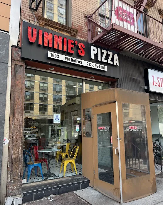 Vinnie's Pizza Picture 3
