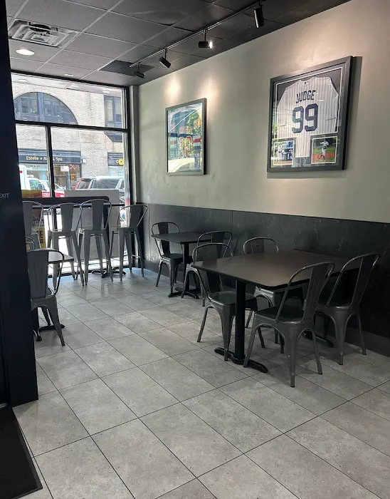 Buffalo Wild Wings 'GO' Picture 6