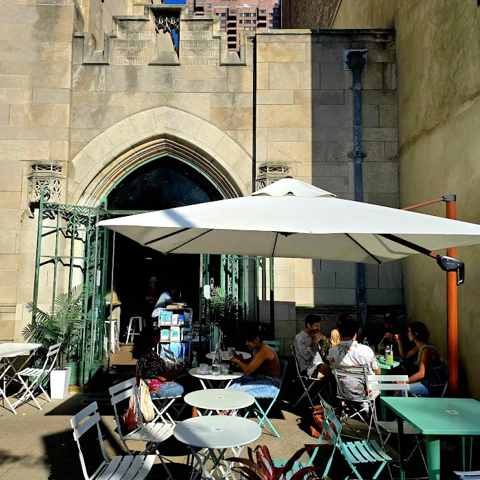 Bluestone Lane Upper East Side Café Picture 10