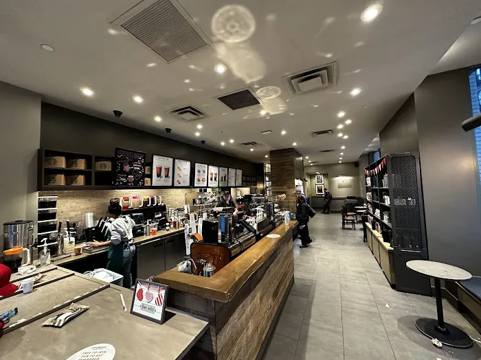 Starbucks Picture 9