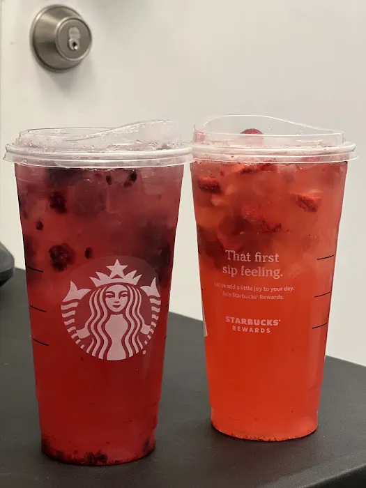 Starbucks Picture 5
