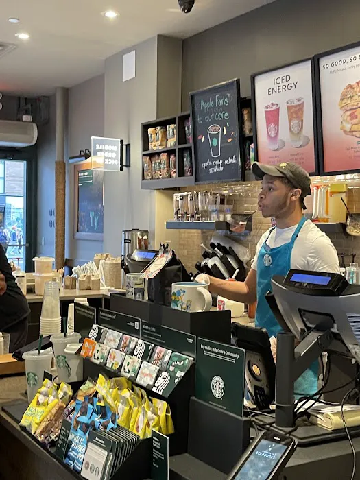 Starbucks Picture 10