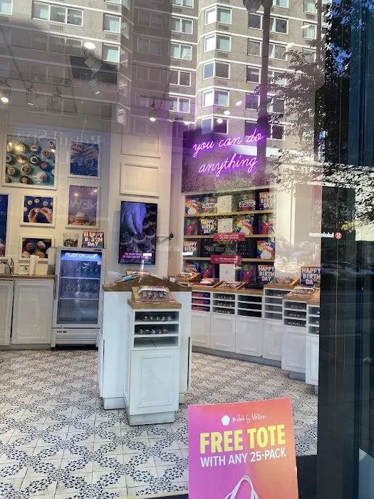 Baked by Melissa - East 86th St Picture 1