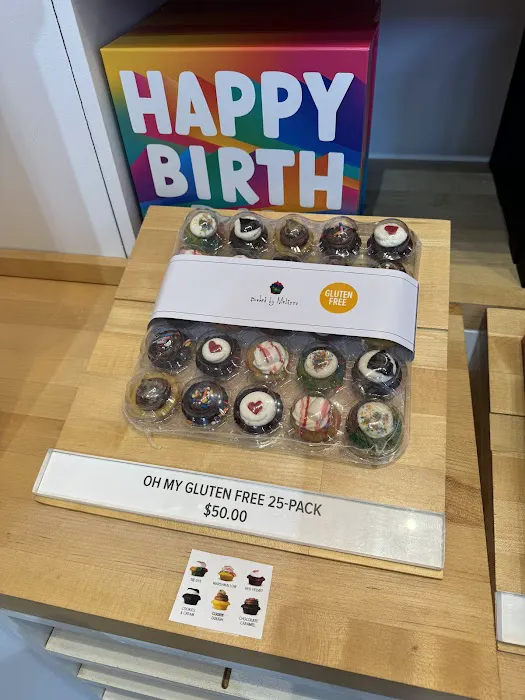 Baked by Melissa - East 86th St Picture 6
