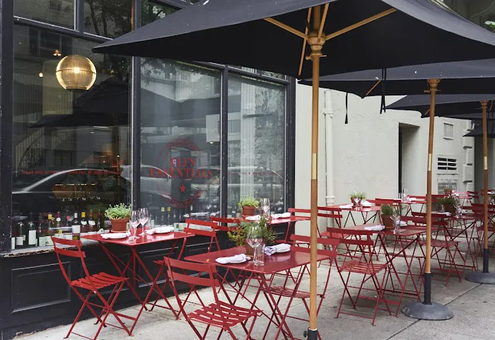 Eli's Essentials And Wine Bar Picture 5