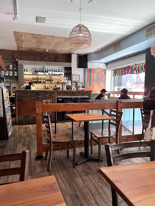 Lolitas Kitchen NYC Picture 2
