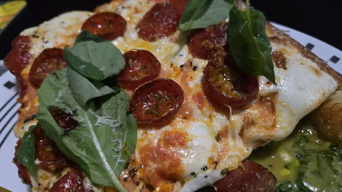Lucia Pizza Of UES Picture 7